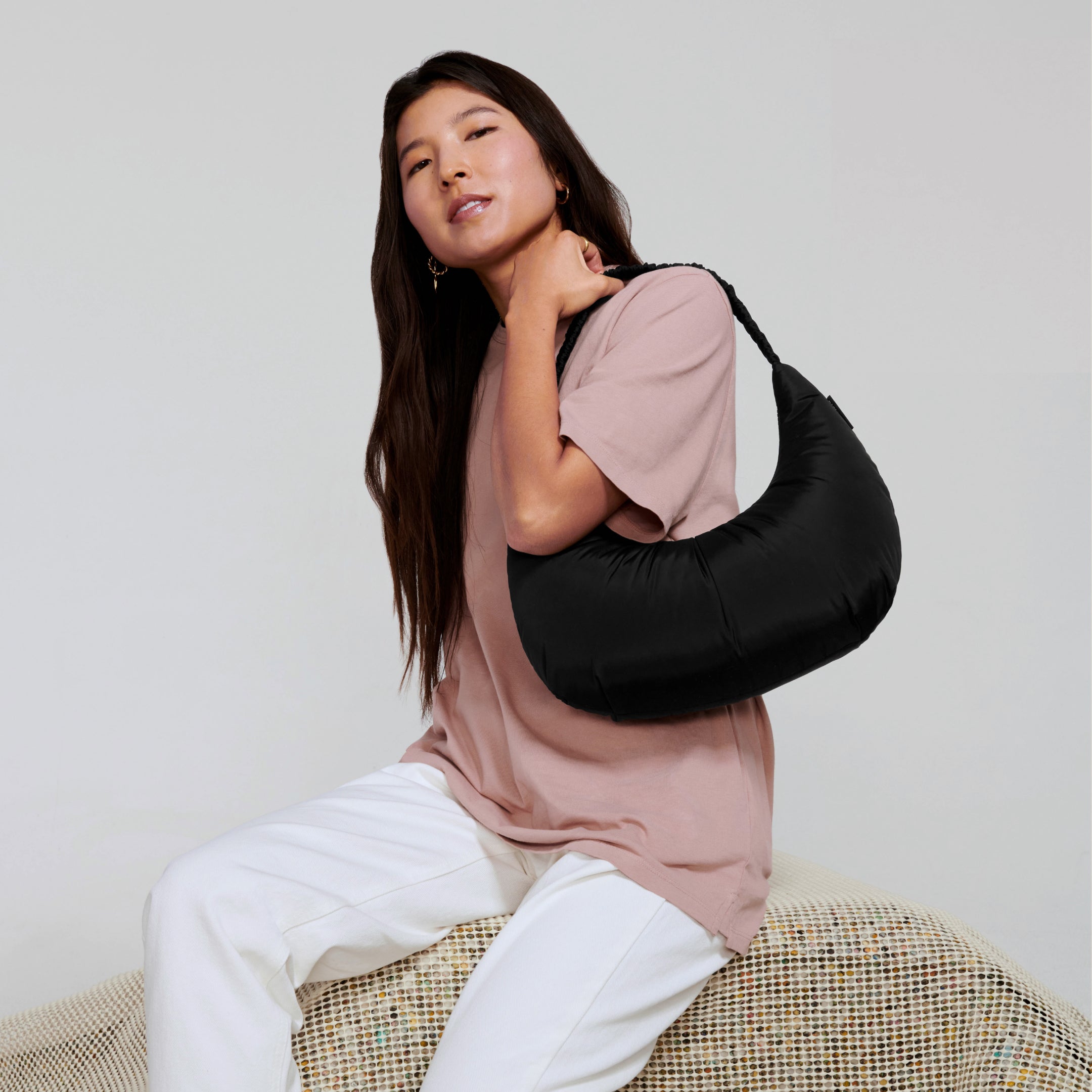 Rider Shoulder Bag in Onyx - Image 6