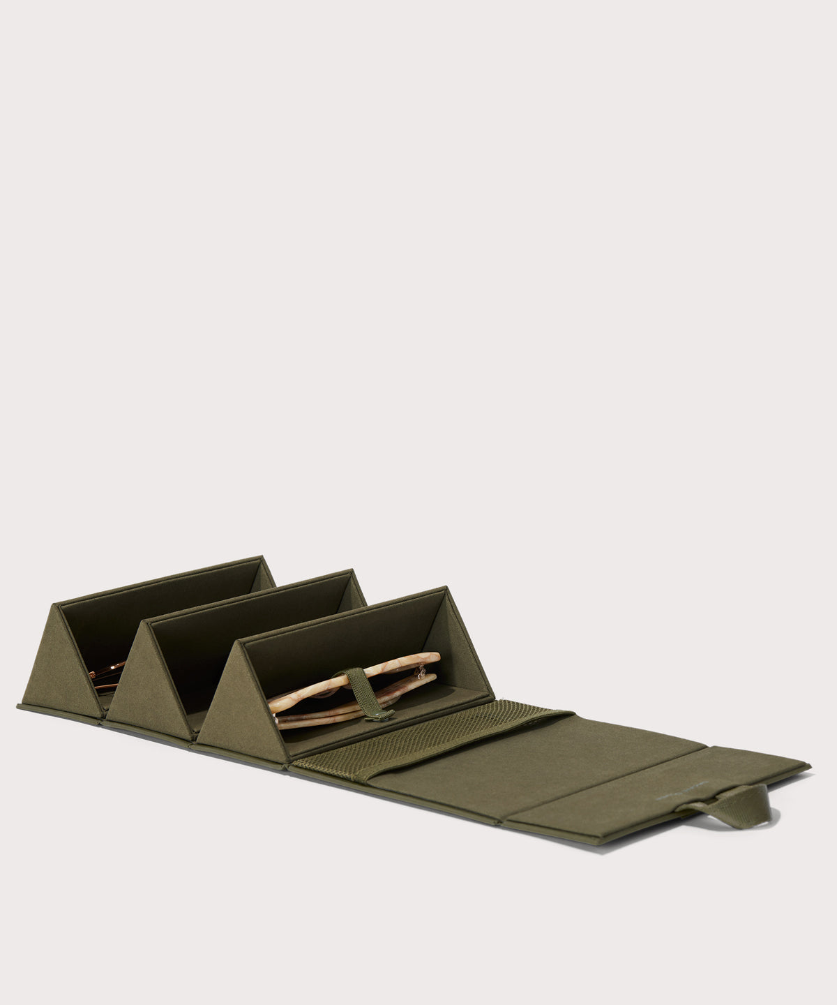 Remi Glasses Case in Dark Moss - Image 7