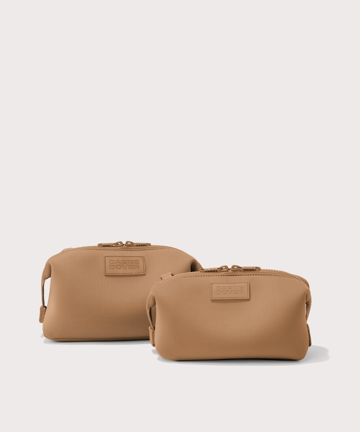 Hunter Toiletry Bag in Camel. Large - Image 3
