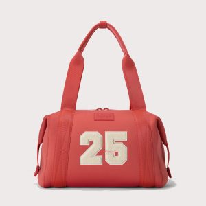 Landon Carryall in Rhubarb. Medium