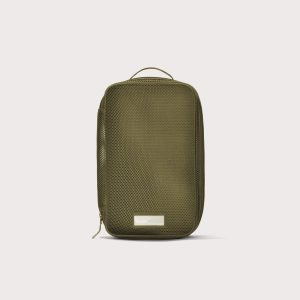 Roma Packing Cube in Dark Moss Air Mesh. Medium