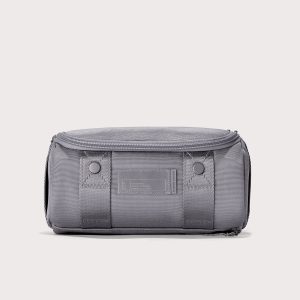 Seoul Dopp Kit in Ash. Small